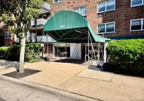 100 Lincoln Avenue, North Hempstead, NY, 2 Rooms Rooms,1 BathroomBathrooms,Residential,For Rent,Lincoln,0,1021650 100 Lincoln Avenue, North Hempstead, NY, 2 Rooms Rooms,1 BathroomBathrooms,Residential,For Rent,Lincoln,0,1021650