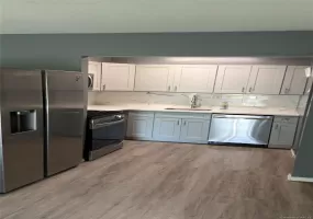 172 Jules Drive, New York, NY, 1 Bedroom Bedrooms, 2 Rooms Rooms,1 BathroomBathrooms,Residential Lease,For Rent,Jules Drive,0,1021803 172 Jules Drive, New York, NY, 1 Bedroom Bedrooms, 2 Rooms Rooms,1 BathroomBathrooms,Residential Lease,For Rent,Jules Drive,0,1021803