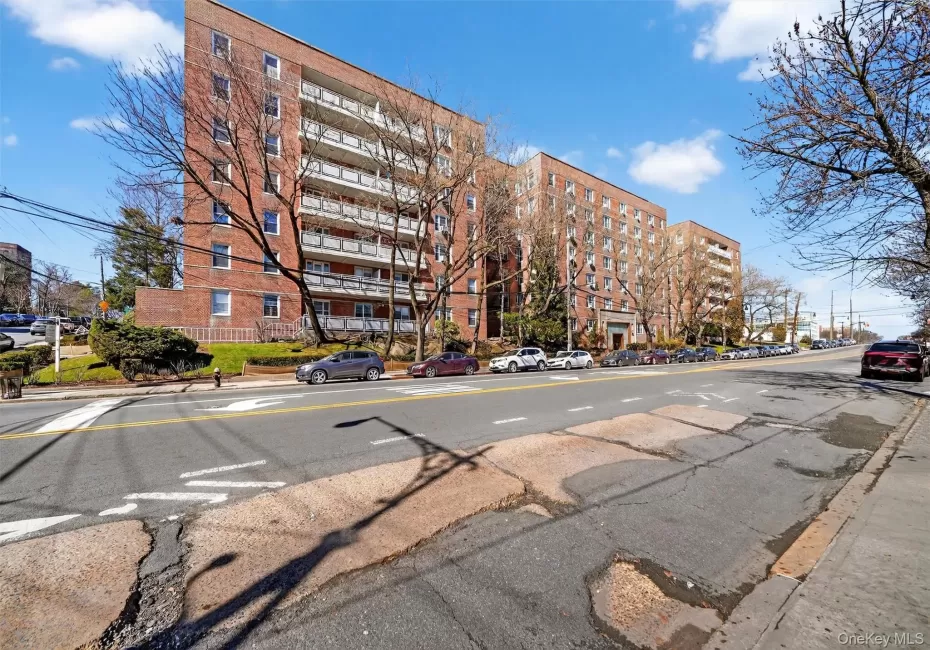 5601 Riverdale Avenue, New York, NY, 2 Bedrooms Bedrooms, 5 Rooms Rooms,1 BathroomBathrooms,Residential,For Rent,Riverdale,0,970654 5601 Riverdale Avenue, New York, NY, 2 Bedrooms Bedrooms, 5 Rooms Rooms,1 BathroomBathrooms,Residential,For Rent,Riverdale,0,970654