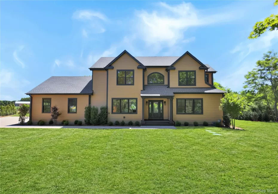 22 Tuthills Lane, Riverhead, NY, 4 Bedrooms Bedrooms, 10 Rooms Rooms,3 BathroomsBathrooms,Residential,For Rent,Tuthills,0,1021468 22 Tuthills Lane, Riverhead, NY, 4 Bedrooms Bedrooms, 10 Rooms Rooms,3 BathroomsBathrooms,Residential,For Rent,Tuthills,0,1021468