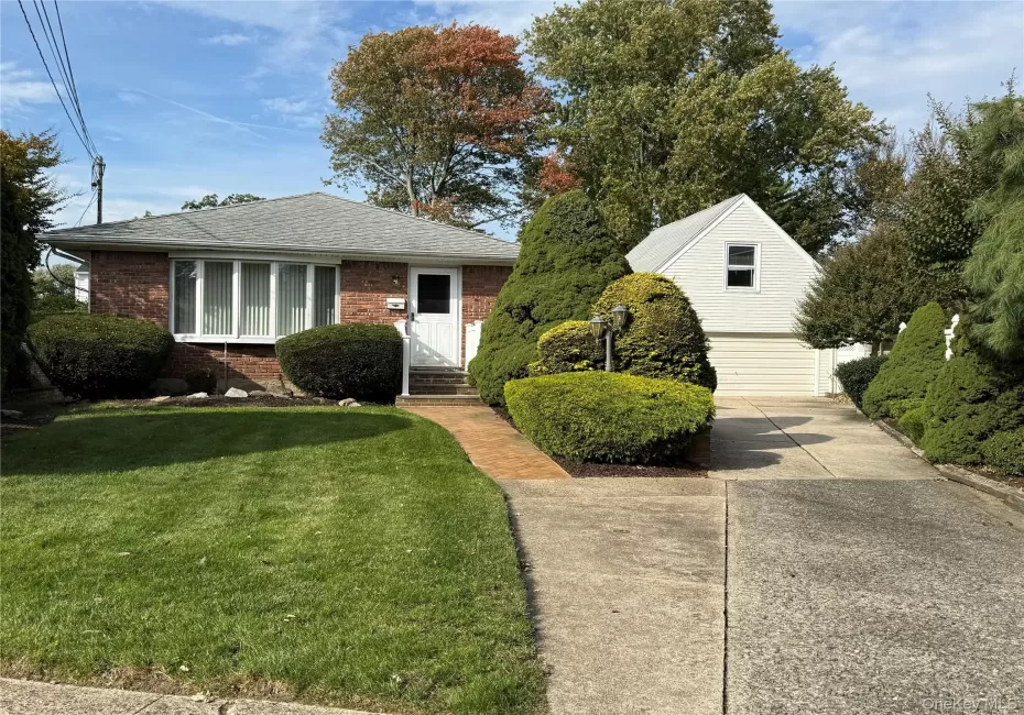 939 Steele Boulevard, Hempstead, NY, 3 Bedrooms Bedrooms, 7 Rooms Rooms,2 BathroomsBathrooms,Residential,For Rent,Steele,0,1020588 939 Steele Boulevard, Hempstead, NY, 3 Bedrooms Bedrooms, 7 Rooms Rooms,2 BathroomsBathrooms,Residential,For Rent,Steele,0,1020588