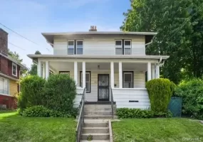 222 Lorraine Avenue, Mount Vernon, NY, 4 Bedrooms Bedrooms, 8 Rooms Rooms,1 BathroomBathrooms,Residential Lease,For Rent,Lorraine,0,1003299 222 Lorraine Avenue, Mount Vernon, NY, 4 Bedrooms Bedrooms, 8 Rooms Rooms,1 BathroomBathrooms,Residential Lease,For Rent,Lorraine,0,1003299