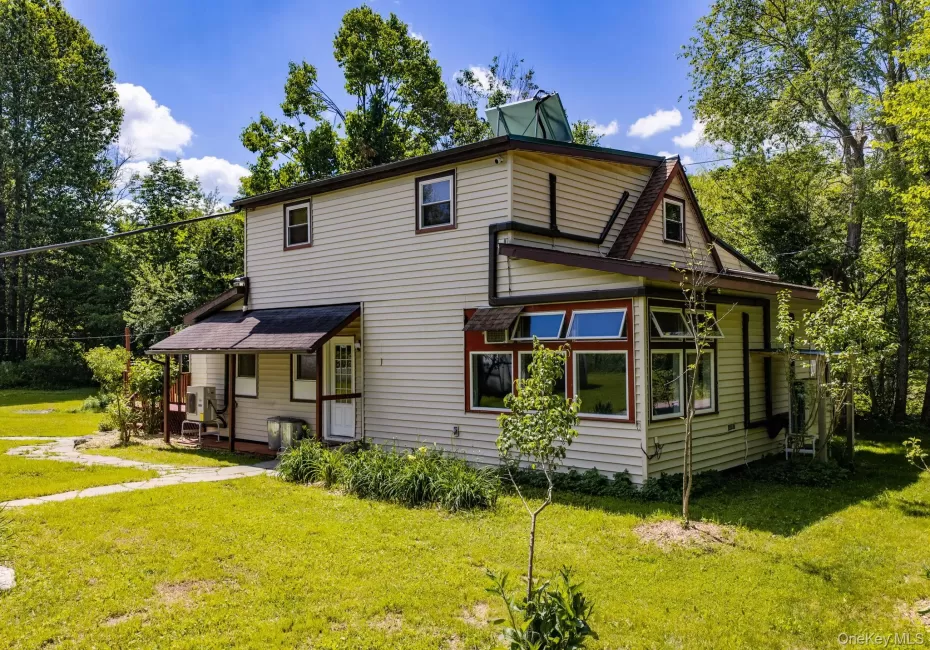 64 & 68 Mineral Springs Road, Liberty, NY, 4 Bedrooms Bedrooms, 8 Rooms Rooms,2 BathroomsBathrooms,Residential,For Rent,Mineral Springs,0,1021260 64 & 68 Mineral Springs Road, Liberty, NY, 4 Bedrooms Bedrooms, 8 Rooms Rooms,2 BathroomsBathrooms,Residential,For Rent,Mineral Springs,0,1021260