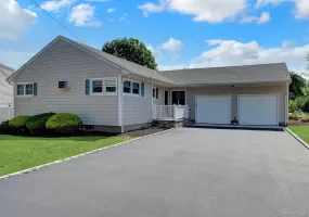 12 Bainbridge Avenue, Huntington, NY, 3 Bedrooms Bedrooms, 7 Rooms Rooms,1 BathroomBathrooms,Residential,For Rent,Bainbridge,0,1021932 12 Bainbridge Avenue, Huntington, NY, 3 Bedrooms Bedrooms, 7 Rooms Rooms,1 BathroomBathrooms,Residential,For Rent,Bainbridge,0,1021932