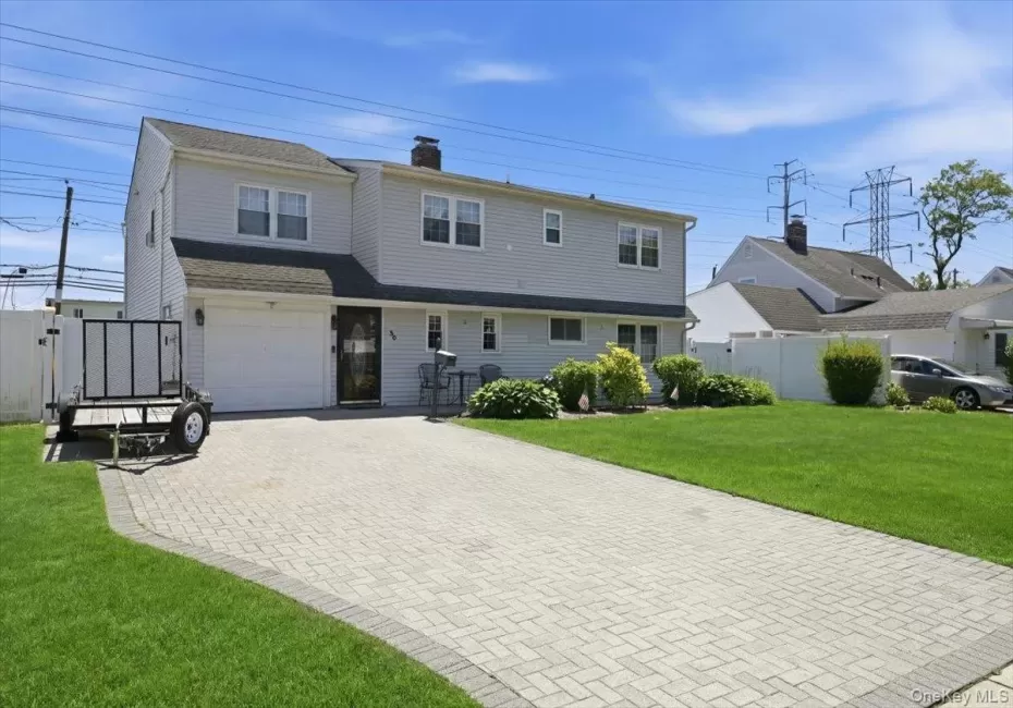 30 Universe Drive, Hempstead, NY, 5 Bedrooms Bedrooms, 8 Rooms Rooms,2 BathroomsBathrooms,Residential,For Rent,Universe,0,1019681 30 Universe Drive, Hempstead, NY, 5 Bedrooms Bedrooms, 8 Rooms Rooms,2 BathroomsBathrooms,Residential,For Rent,Universe,0,1019681