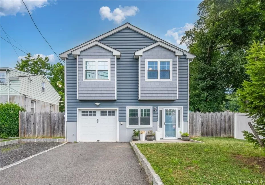 140 Winthrop Avenue, Greenburgh, NY, 4 Bedrooms Bedrooms, 7 Rooms Rooms,2 BathroomsBathrooms,Residential,For Rent,Winthrop,0,1020457 140 Winthrop Avenue, Greenburgh, NY, 4 Bedrooms Bedrooms, 7 Rooms Rooms,2 BathroomsBathrooms,Residential,For Rent,Winthrop,0,1020457