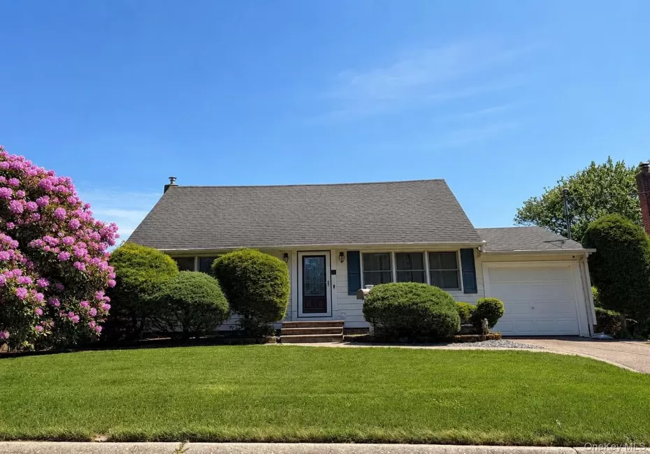 62 Pell Avenue, Babylon, NY, 3 Bedrooms Bedrooms, 10 Rooms Rooms,2 BathroomsBathrooms,Residential,For Rent,Pell,0,1010621 62 Pell Avenue, Babylon, NY, 3 Bedrooms Bedrooms, 10 Rooms Rooms,2 BathroomsBathrooms,Residential,For Rent,Pell,0,1010621