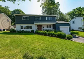 30 Harriet Lane, Huntington, NY, 4 Bedrooms Bedrooms, 8 Rooms Rooms,2 BathroomsBathrooms,Residential,For Rent,Harriet,0,1020889 30 Harriet Lane, Huntington, NY, 4 Bedrooms Bedrooms, 8 Rooms Rooms,2 BathroomsBathrooms,Residential,For Rent,Harriet,0,1020889
