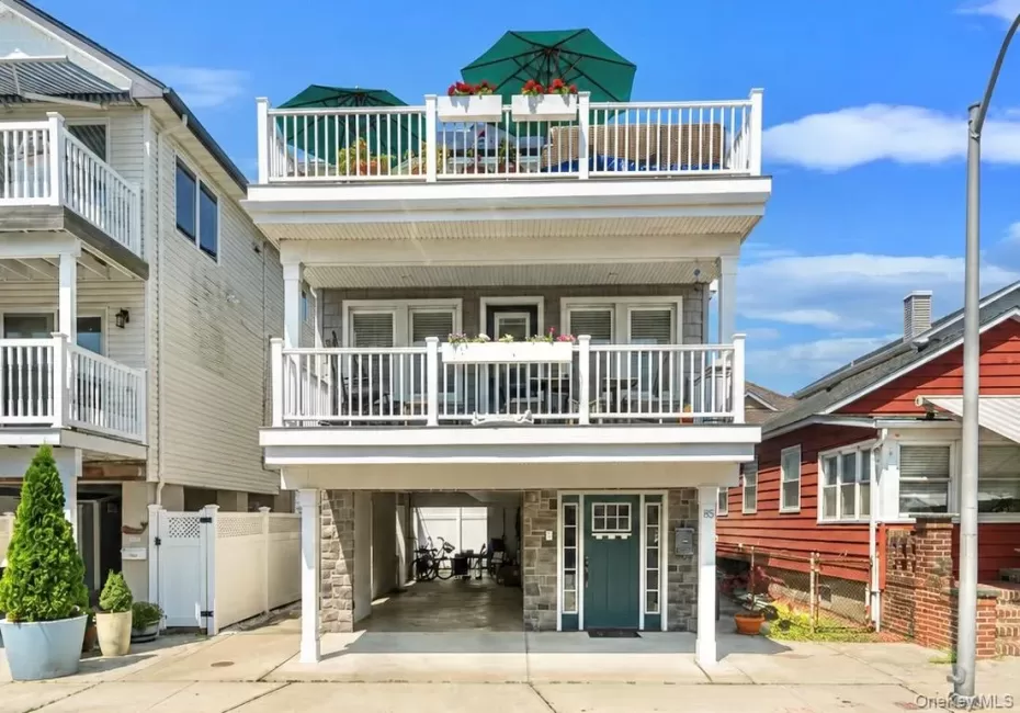 Beautifully maintained elevated home with covered parking and multiple outdoor living spaces. Beautifully maintained elevated home with covered parking and multiple outdoor living spaces.
