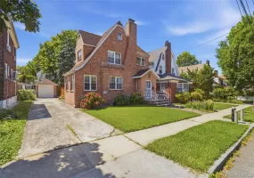 2934 161st Street, New York, NY, 3 Bedrooms Bedrooms, 8 Rooms Rooms,2 BathroomsBathrooms,Residential,For Rent,161st,0,1022027 2934 161st Street, New York, NY, 3 Bedrooms Bedrooms, 8 Rooms Rooms,2 BathroomsBathrooms,Residential,For Rent,161st,0,1022027