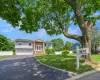 40 Peppermint Road, Huntington, NY, 4 Bedrooms Bedrooms, 12 Rooms Rooms,3 BathroomsBathrooms,Residential,For Rent,Peppermint,0,1021379 40 Peppermint Road, Huntington, NY, 4 Bedrooms Bedrooms, 12 Rooms Rooms,3 BathroomsBathrooms,Residential,For Rent,Peppermint,0,1021379