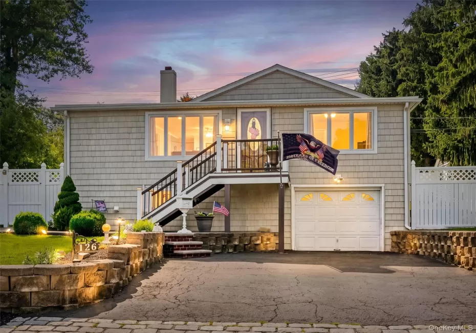 126 Harrison Avenue, Clarkstown, NY, 3 Bedrooms Bedrooms, 7 Rooms Rooms,1 BathroomBathrooms,Residential,For Rent,Harrison,0,1021636 126 Harrison Avenue, Clarkstown, NY, 3 Bedrooms Bedrooms, 7 Rooms Rooms,1 BathroomBathrooms,Residential,For Rent,Harrison,0,1021636