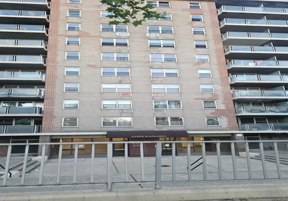 12399 Flatlands Avenue, New York, NY, 3 Rooms Rooms,1 BathroomBathrooms,Residential Lease,For Rent,Flatlands,0,1016303 12399 Flatlands Avenue, New York, NY, 3 Rooms Rooms,1 BathroomBathrooms,Residential Lease,For Rent,Flatlands,0,1016303