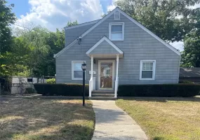 1760 Slocum Street, Hempstead, NY, 3 Bedrooms Bedrooms, 6 Rooms Rooms,1 BathroomBathrooms,Residential Lease,For Rent,Slocum,0,1021716 1760 Slocum Street, Hempstead, NY, 3 Bedrooms Bedrooms, 6 Rooms Rooms,1 BathroomBathrooms,Residential Lease,For Rent,Slocum,0,1021716