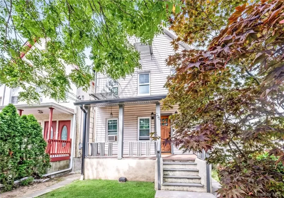 223 Fourth Avenue is sweet and charming 223 Fourth Avenue is sweet and charming