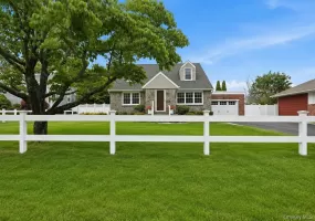 11 Cliftwood Drive, Huntington, NY, 4 Bedrooms Bedrooms, 7 Rooms Rooms,3 BathroomsBathrooms,Residential,For Rent,Cliftwood,0,1018030 11 Cliftwood Drive, Huntington, NY, 4 Bedrooms Bedrooms, 7 Rooms Rooms,3 BathroomsBathrooms,Residential,For Rent,Cliftwood,0,1018030