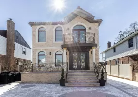 69-42 180th Street, New York, NY, 4 Bedrooms Bedrooms, 14 Rooms Rooms,4 BathroomsBathrooms,Residential,For Rent,180th,0,979003 69-42 180th Street, New York, NY, 4 Bedrooms Bedrooms, 14 Rooms Rooms,4 BathroomsBathrooms,Residential,For Rent,180th,0,979003