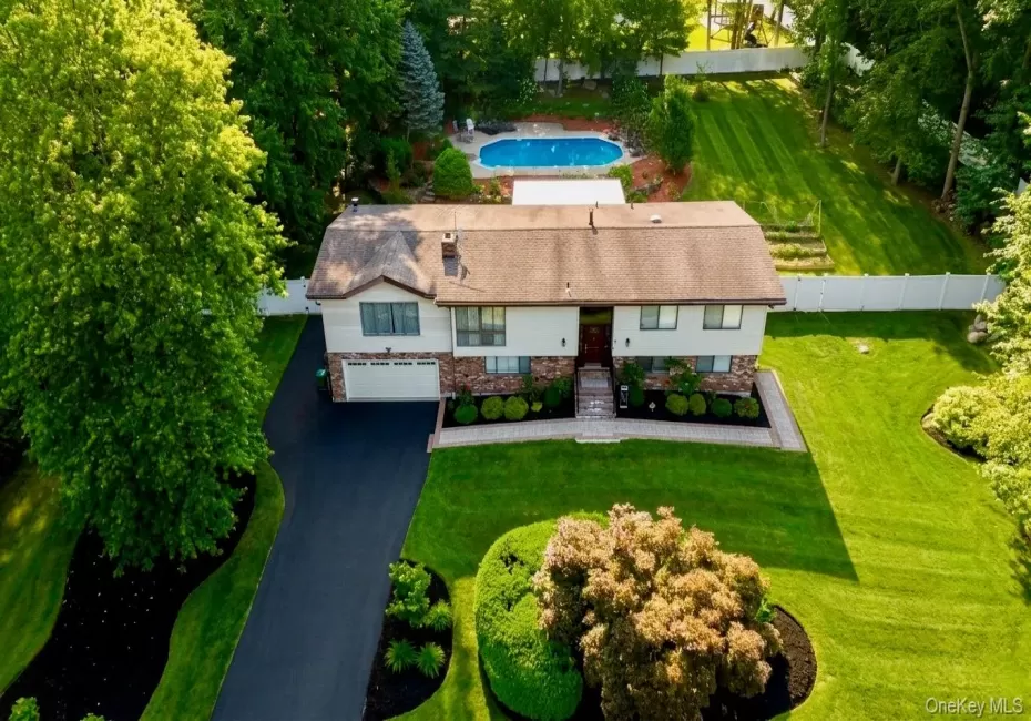 5 Shagbark Court, Clarkstown, NY, 5 Bedrooms Bedrooms, 13 Rooms Rooms,3 BathroomsBathrooms,Residential,For Rent,Shagbark,0,1004258 5 Shagbark Court, Clarkstown, NY, 5 Bedrooms Bedrooms, 13 Rooms Rooms,3 BathroomsBathrooms,Residential,For Rent,Shagbark,0,1004258