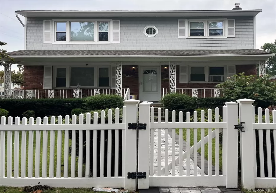 59 S Grand Street, North Hempstead, NY, 2 Bedrooms Bedrooms, 4 Rooms Rooms,1 BathroomBathrooms,Residential Lease,For Rent,S Grand,0,1022283 59 S Grand Street, North Hempstead, NY, 2 Bedrooms Bedrooms, 4 Rooms Rooms,1 BathroomBathrooms,Residential Lease,For Rent,S Grand,0,1022283