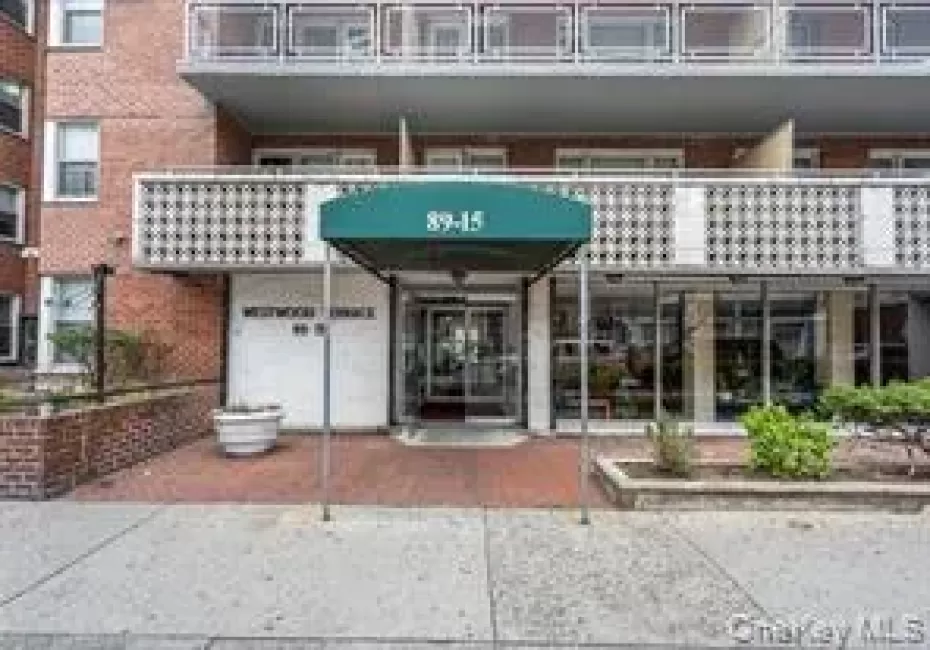 89-15 Parsons Boulevard, New York, NY, 2 Rooms Rooms,1 BathroomBathrooms,Residential Lease,For Rent,Parsons,0,1022221 89-15 Parsons Boulevard, New York, NY, 2 Rooms Rooms,1 BathroomBathrooms,Residential Lease,For Rent,Parsons,0,1022221
