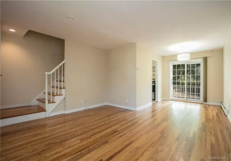 8 Elkan Road, Mamaroneck, NY, 2 Bedrooms Bedrooms, 6 Rooms Rooms,1 BathroomBathrooms,Residential Lease,For Rent,Elkan,0,1014525 8 Elkan Road, Mamaroneck, NY, 2 Bedrooms Bedrooms, 6 Rooms Rooms,1 BathroomBathrooms,Residential Lease,For Rent,Elkan,0,1014525