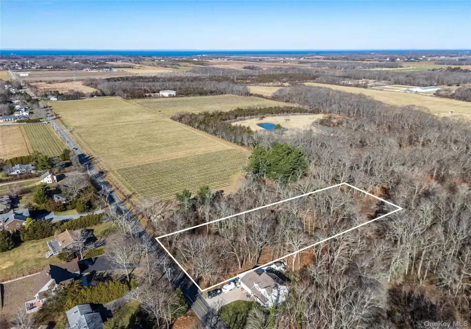 160 ft of lot frontage 160 ft of lot frontage