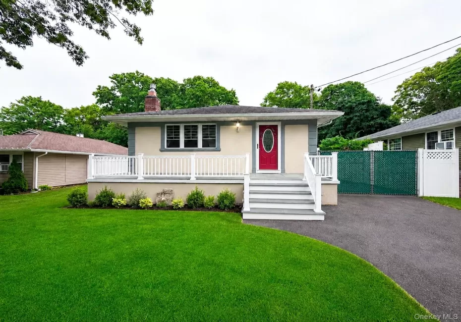 138 River Road, Brookhaven, NY, 3 Bedrooms Bedrooms, 10 Rooms Rooms,2 BathroomsBathrooms,Residential,For Rent,River,0,1017197 138 River Road, Brookhaven, NY, 3 Bedrooms Bedrooms, 10 Rooms Rooms,2 BathroomsBathrooms,Residential,For Rent,River,0,1017197