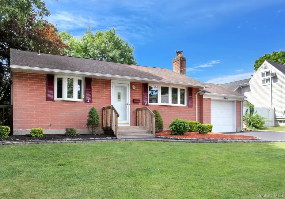 6 Lancaster Place, Huntington, NY, 3 Bedrooms Bedrooms, 6 Rooms Rooms,1 BathroomBathrooms,Residential,For Rent,Lancaster,0,1020081 6 Lancaster Place, Huntington, NY, 3 Bedrooms Bedrooms, 6 Rooms Rooms,1 BathroomBathrooms,Residential,For Rent,Lancaster,0,1020081