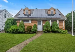 69 Virginia Street, Hempstead, NY, 4 Bedrooms Bedrooms, 8 Rooms Rooms,2 BathroomsBathrooms,Residential,For Rent,Virginia,0,1021934 69 Virginia Street, Hempstead, NY, 4 Bedrooms Bedrooms, 8 Rooms Rooms,2 BathroomsBathrooms,Residential,For Rent,Virginia,0,1021934