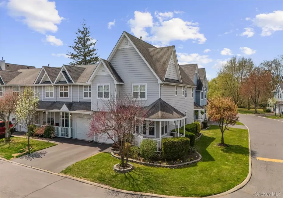 1 Clubhouse Circle, Islip, NY, 3 Bedrooms Bedrooms, 11 Rooms Rooms,3 BathroomsBathrooms,Residential,For Rent,Clubhouse,0,981969 1 Clubhouse Circle, Islip, NY, 3 Bedrooms Bedrooms, 11 Rooms Rooms,3 BathroomsBathrooms,Residential,For Rent,Clubhouse,0,981969