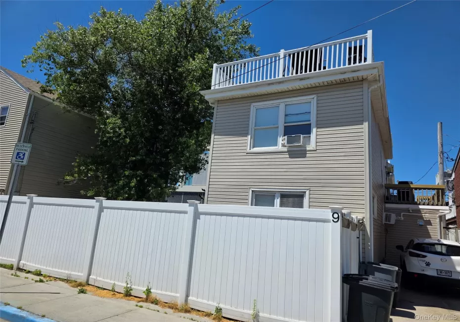 9 Georgia Avenue, Long Beach, NY, 1 Bedroom Bedrooms, 3 Rooms Rooms,1 BathroomBathrooms,Residential Lease,For Rent,Georgia,0,1022142 9 Georgia Avenue, Long Beach, NY, 1 Bedroom Bedrooms, 3 Rooms Rooms,1 BathroomBathrooms,Residential Lease,For Rent,Georgia,0,1022142