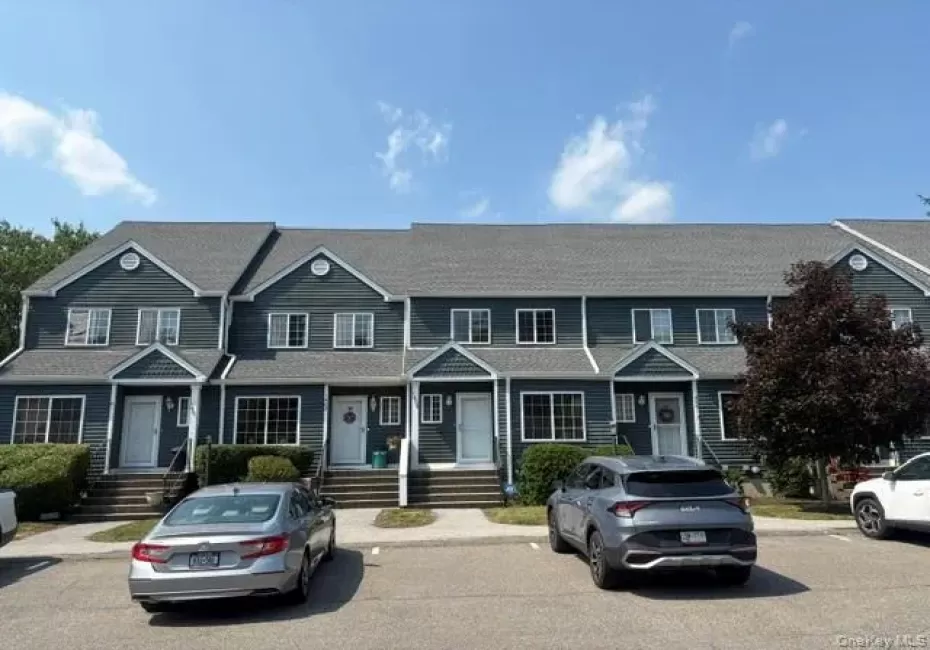 1403 Scarborough Drive, Southeast, NY, 2 Bedrooms Bedrooms, 6 Rooms Rooms,2 BathroomsBathrooms,Residential Lease,For Rent,Scarborough,0,1020898 1403 Scarborough Drive, Southeast, NY, 2 Bedrooms Bedrooms, 6 Rooms Rooms,2 BathroomsBathrooms,Residential Lease,For Rent,Scarborough,0,1020898
