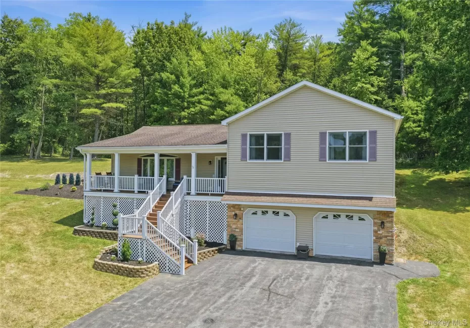 588 Linderman Avenue Extension, Ulster, NY, 3 Bedrooms Bedrooms, 6 Rooms Rooms,2 BathroomsBathrooms,Residential,For Rent,Linderman Avenue,0,1022113 588 Linderman Avenue Extension, Ulster, NY, 3 Bedrooms Bedrooms, 6 Rooms Rooms,2 BathroomsBathrooms,Residential,For Rent,Linderman Avenue,0,1022113