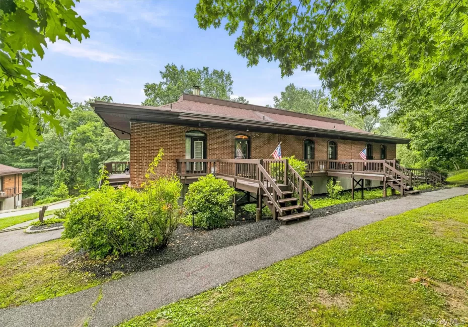 1 Beecher Lane, Peekskill, NY, 1 Bedroom Bedrooms, 4 Rooms Rooms,1 BathroomBathrooms,Residential,For Rent,Beecher,0,1017208 1 Beecher Lane, Peekskill, NY, 1 Bedroom Bedrooms, 4 Rooms Rooms,1 BathroomBathrooms,Residential,For Rent,Beecher,0,1017208