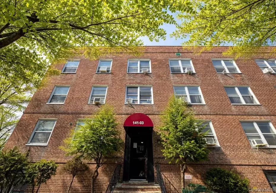 141-03 79 Avenue, New York, NY, 2 Bedrooms Bedrooms, 4 Rooms Rooms,1 BathroomBathrooms,Residential,For Rent,79,0,1022242 141-03 79 Avenue, New York, NY, 2 Bedrooms Bedrooms, 4 Rooms Rooms,1 BathroomBathrooms,Residential,For Rent,79,0,1022242