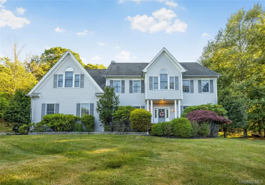 117 Enoch Crosby Road, Southeast, NY, 4 Bedrooms Bedrooms, 12 Rooms Rooms,2 BathroomsBathrooms,Residential,For Rent,Enoch Crosby,0,1022279 117 Enoch Crosby Road, Southeast, NY, 4 Bedrooms Bedrooms, 12 Rooms Rooms,2 BathroomsBathrooms,Residential,For Rent,Enoch Crosby,0,1022279