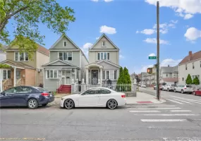 11019 103rd Avenue, New York, NY, 5 Bedrooms Bedrooms, 8 Rooms Rooms,2 BathroomsBathrooms,Residential,For Rent,103rd,0,1022424 11019 103rd Avenue, New York, NY, 5 Bedrooms Bedrooms, 8 Rooms Rooms,2 BathroomsBathrooms,Residential,For Rent,103rd,0,1022424