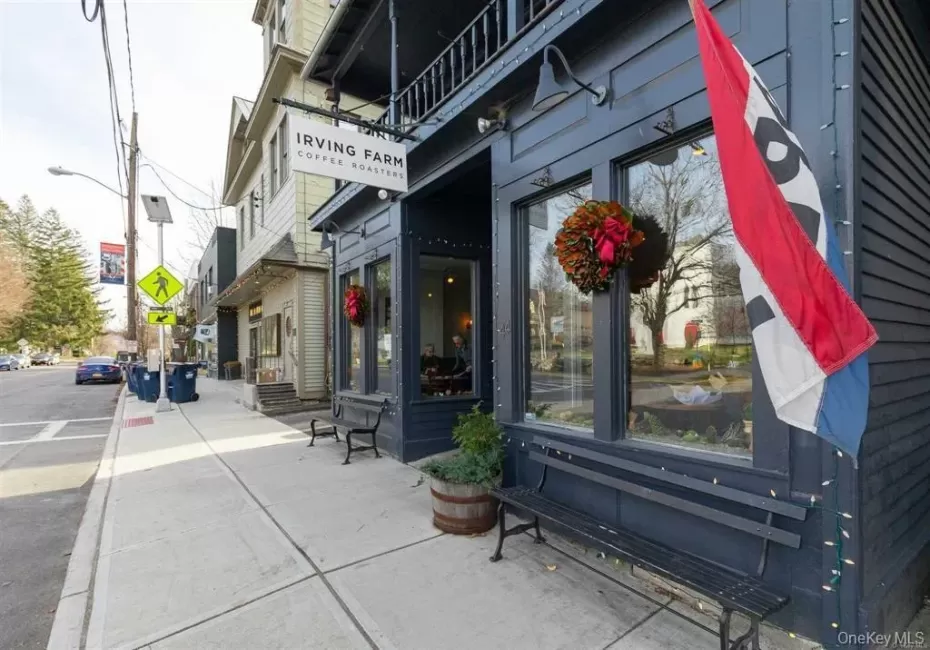 44 Main St Unit 2Irving Coffee Building 44 Main St Unit 2Irving Coffee Building