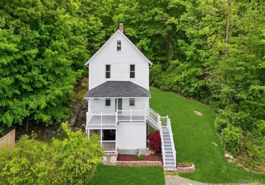 27 Boulder Avenue, Ramapo, NY, 4 Bedrooms Bedrooms, 8 Rooms Rooms,2 BathroomsBathrooms,Residential Lease,For Rent,Boulder,0,1022451 27 Boulder Avenue, Ramapo, NY, 4 Bedrooms Bedrooms, 8 Rooms Rooms,2 BathroomsBathrooms,Residential Lease,For Rent,Boulder,0,1022451