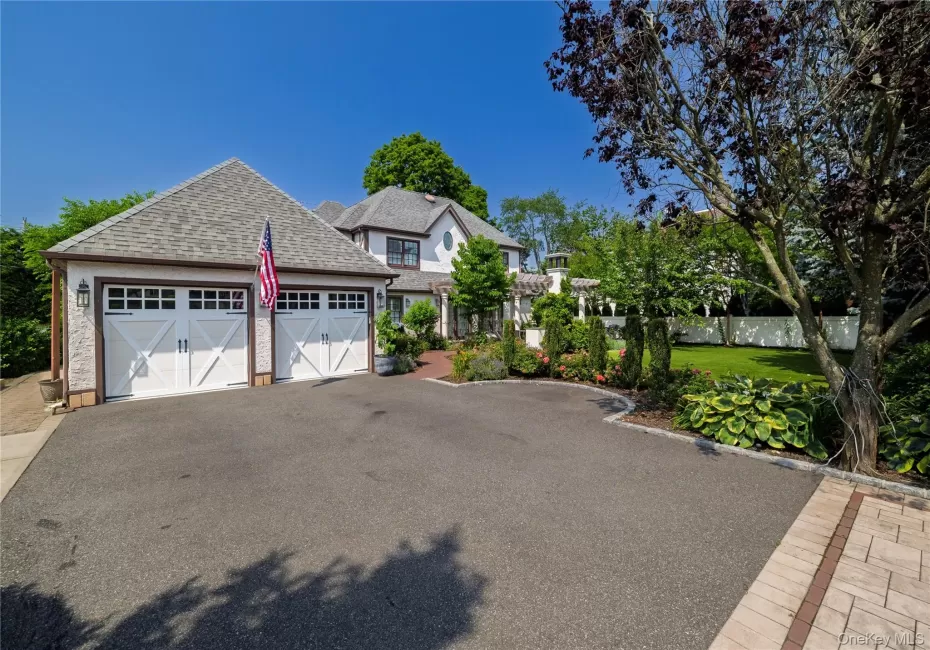 WOW! Oversized Private Property WOW! Oversized Private Property