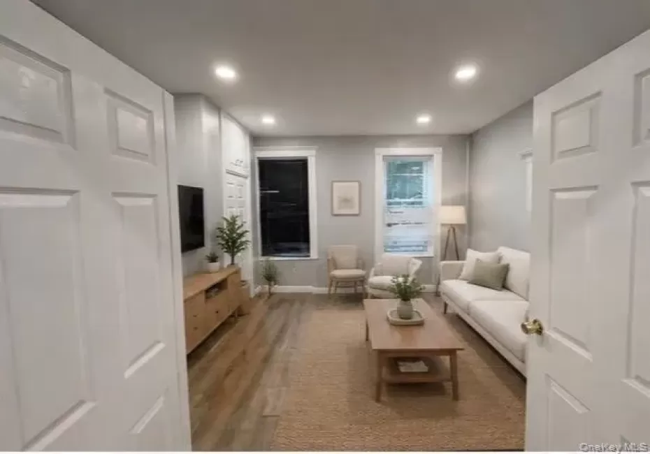 655 Sheffield Avenue, New York, NY, 2 Bedrooms Bedrooms, 6 Rooms Rooms,1 BathroomBathrooms,Residential Lease,For Rent,Sheffield,0,1022596 655 Sheffield Avenue, New York, NY, 2 Bedrooms Bedrooms, 6 Rooms Rooms,1 BathroomBathrooms,Residential Lease,For Rent,Sheffield,0,1022596
