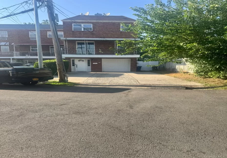 25023 88th Road, New York, NY, 4 Bedrooms Bedrooms, 6 Rooms Rooms,1 BathroomBathrooms,Residential Lease,For Rent,88th,0,1022701 25023 88th Road, New York, NY, 4 Bedrooms Bedrooms, 6 Rooms Rooms,1 BathroomBathrooms,Residential Lease,For Rent,88th,0,1022701