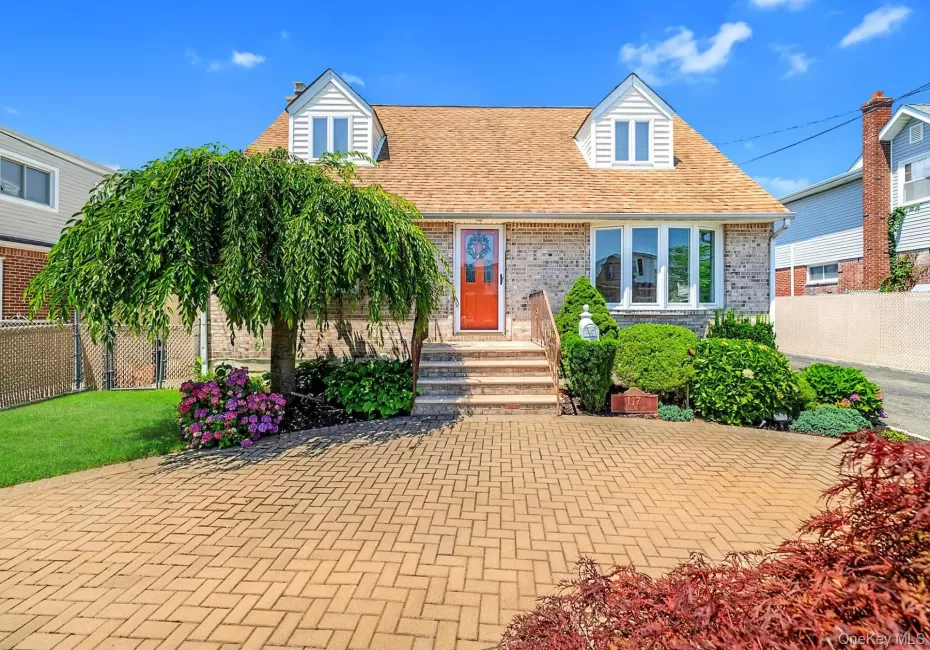 119 Caroline Avenue, Hempstead, NY, 4 Bedrooms Bedrooms, 8 Rooms Rooms,2 BathroomsBathrooms,Residential,For Rent,Caroline,0,1021980 119 Caroline Avenue, Hempstead, NY, 4 Bedrooms Bedrooms, 8 Rooms Rooms,2 BathroomsBathrooms,Residential,For Rent,Caroline,0,1021980