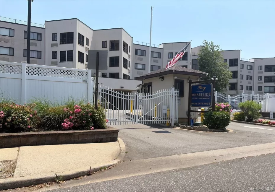 725 Miller Avenue, Hempstead, NY, 1 Bedroom Bedrooms, 3 Rooms Rooms,1 BathroomBathrooms,Residential,For Rent,Miller,0,1022648 725 Miller Avenue, Hempstead, NY, 1 Bedroom Bedrooms, 3 Rooms Rooms,1 BathroomBathrooms,Residential,For Rent,Miller,0,1022648