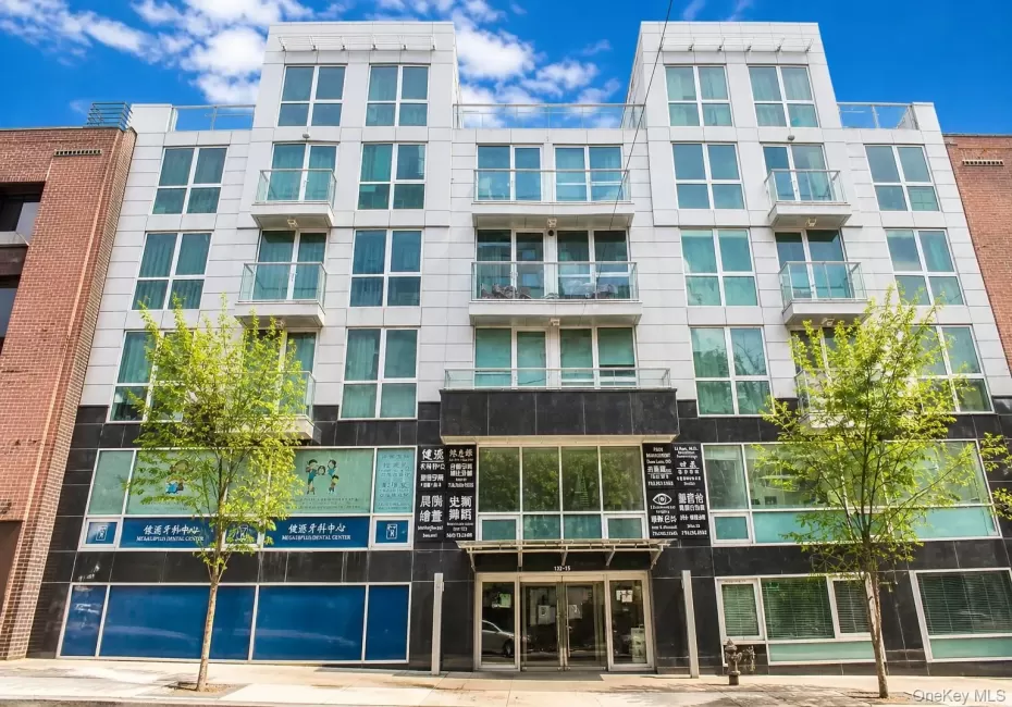 13215 41st Avenue, New York, NY, 1 Bedroom Bedrooms, 4 Rooms Rooms,1 BathroomBathrooms,Residential Lease,For Rent,41st,0,1022757 13215 41st Avenue, New York, NY, 1 Bedroom Bedrooms, 4 Rooms Rooms,1 BathroomBathrooms,Residential Lease,For Rent,41st,0,1022757