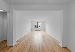3726 87TH ST, New York, NY, 1 Bedroom Bedrooms, 8 Rooms Rooms,1 BathroomBathrooms,Residential,For Rent,87TH ST,0,1022759 3726 87TH ST, New York, NY, 1 Bedroom Bedrooms, 8 Rooms Rooms,1 BathroomBathrooms,Residential,For Rent,87TH ST,0,1022759