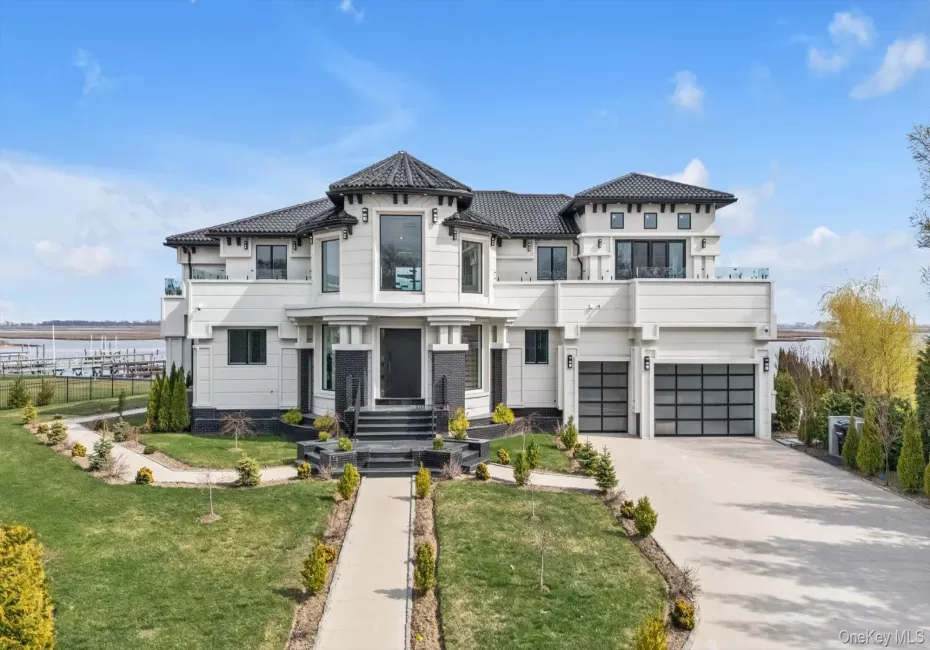 190 Curtis Road, Hempstead, NY, 7 Bedrooms Bedrooms, 18 Rooms Rooms,7 BathroomsBathrooms,Residential,For Rent,Curtis,0,985566 190 Curtis Road, Hempstead, NY, 7 Bedrooms Bedrooms, 18 Rooms Rooms,7 BathroomsBathrooms,Residential,For Rent,Curtis,0,985566