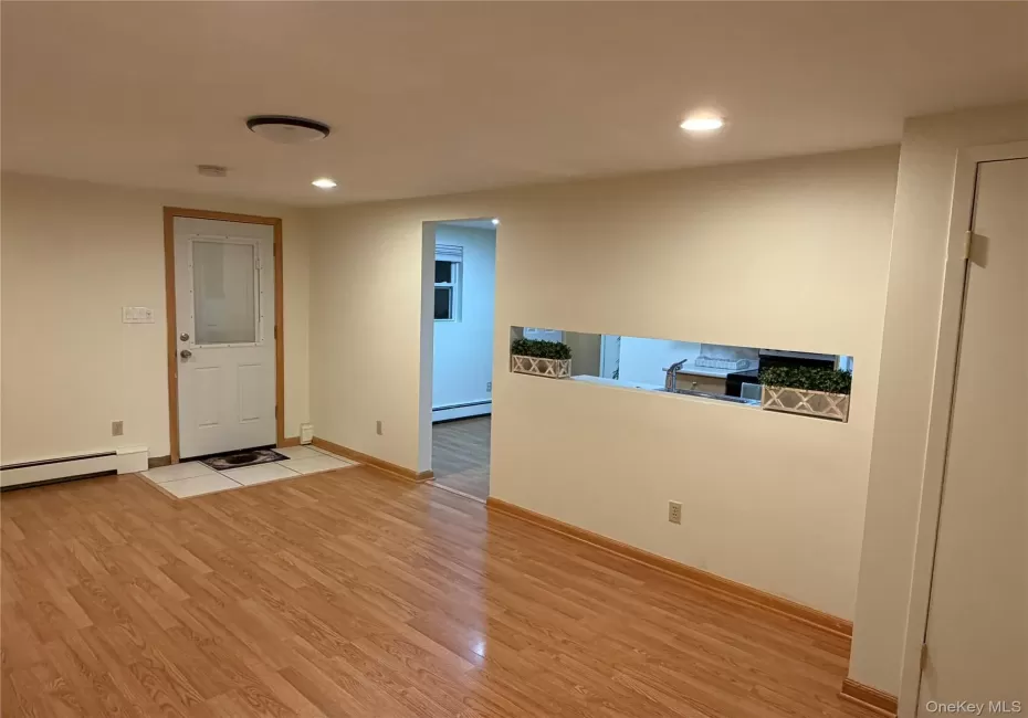 182 Crystal Brook Hollow Road, Brookhaven, NY, 1 Bedroom Bedrooms, 2 Rooms Rooms,1 BathroomBathrooms,Residential Lease,For Rent,Crystal Brook Hollow,0,1020196 182 Crystal Brook Hollow Road, Brookhaven, NY, 1 Bedroom Bedrooms, 2 Rooms Rooms,1 BathroomBathrooms,Residential Lease,For Rent,Crystal Brook Hollow,0,1020196