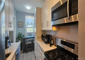 445 Gramatan Avenue, Mount Vernon, NY, 3 Rooms Rooms,1 BathroomBathrooms,Residential,For Rent,Gramatan,0,830700 445 Gramatan Avenue, Mount Vernon, NY, 3 Rooms Rooms,1 BathroomBathrooms,Residential,For Rent,Gramatan,0,830700