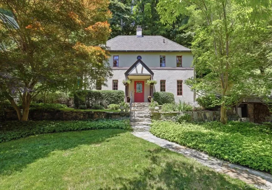 220 Mill River Road, Mount Pleasant, NY, 3 Bedrooms Bedrooms, 7 Rooms Rooms,1 BathroomBathrooms,Residential,For Rent,Mill River,0,1020907 220 Mill River Road, Mount Pleasant, NY, 3 Bedrooms Bedrooms, 7 Rooms Rooms,1 BathroomBathrooms,Residential,For Rent,Mill River,0,1020907